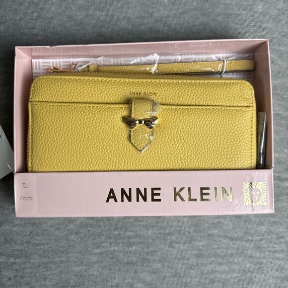 Anne Klein Butter Slim Zip Around Wallet Chartreuse NWT - Picture 2 of 5